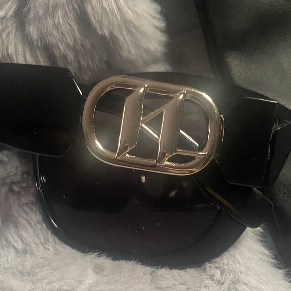 ?? Karl Lagerfeld Black Sunglasses with Logo Pouch and Wipe. Silver Details ?? main image 7